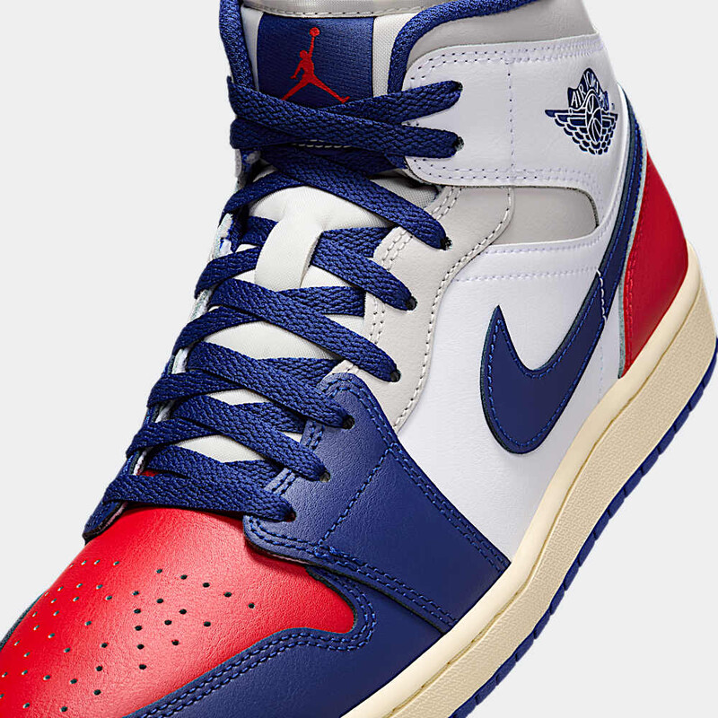 Air Jordan 1 Mid "USA" | DQ8426-102