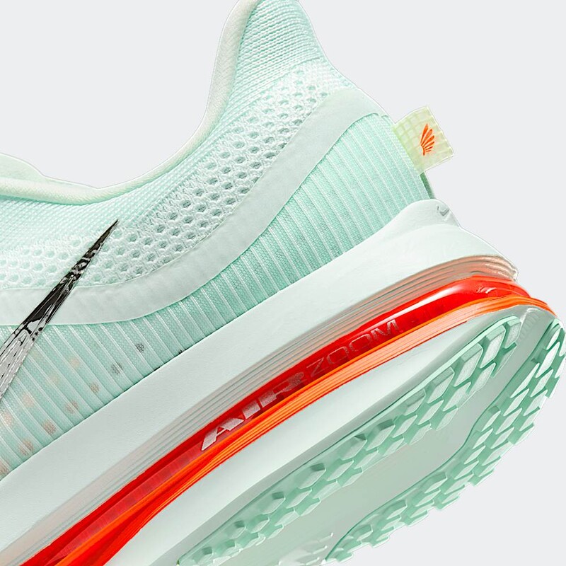 Nike Pegasus Premium "Barely Green" | HQ2592-301