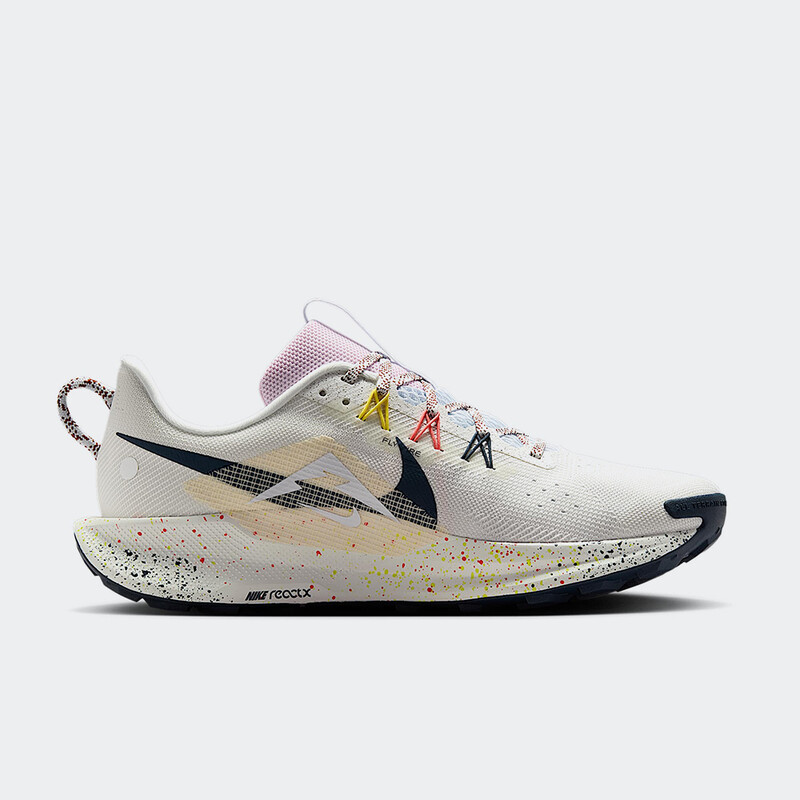Nike Pegasus Trail 5 "Summit White" | DV3864-102