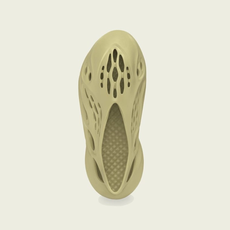 adidas Yeezy Foam Runner "Sulfur" | GV6775
