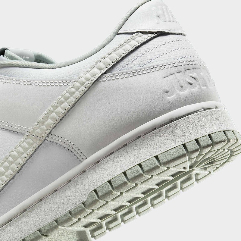 Nike Dunk Low "Just Do It" | IB2262-100