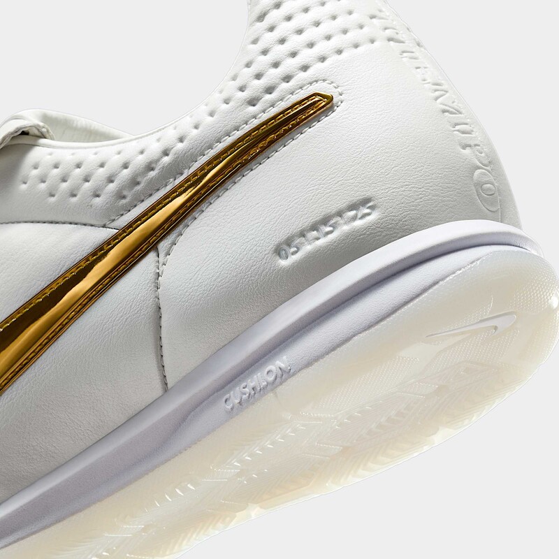 Ronaldinho x Nike Tiempo Legend "Touch of Gold" | IF4389-100