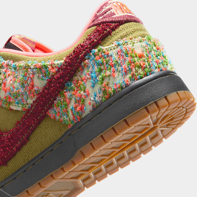 Nike Dunk Low "Panda Monium Green Curry" | IB2263-300