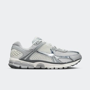 Nike Zoom Vomero 5 "Summit White/Metallic Silver" | IM2219-121 Nike Zoom Vomero 5 "Summit White/Metallic Silver" | IM2219-121