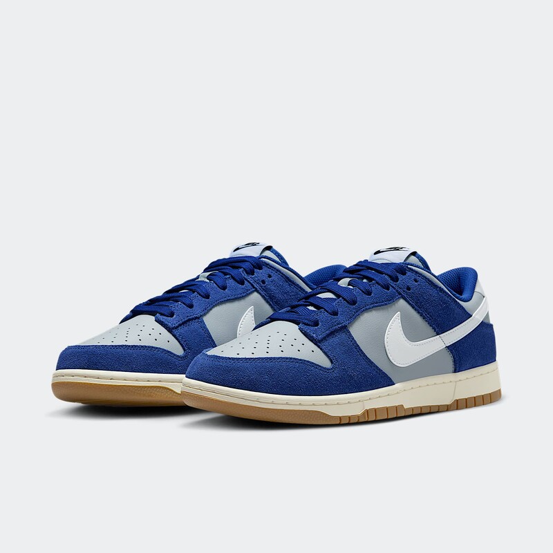 Nike Dunk Low SE "Deep Royal Blue" | IB6399-003