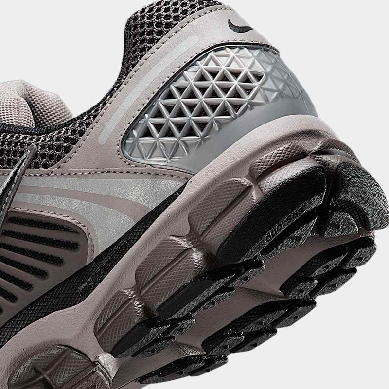 Nike Zoom Vomero 5 "Cave Stone" | FB9149-005