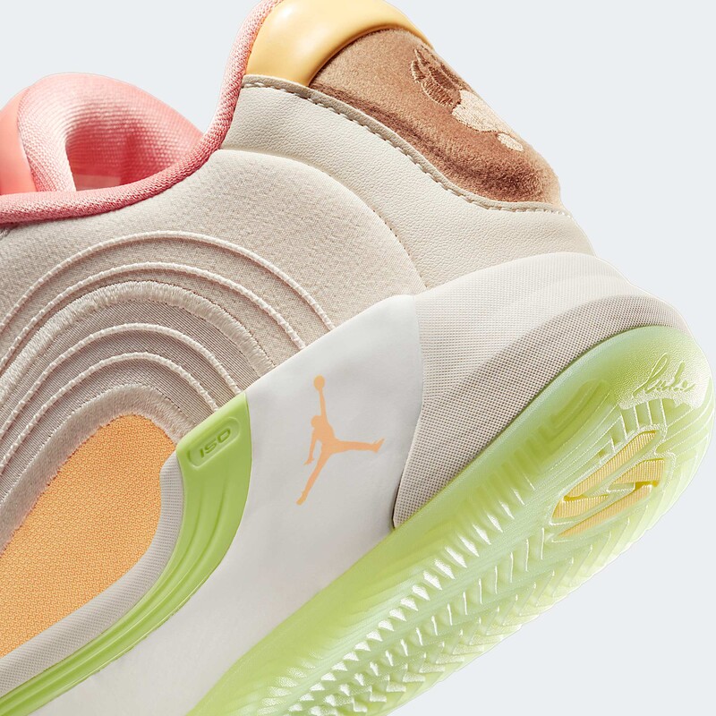 Jordan Luka 4 "Light Orewood Brown/Tangerine" | IO0202-100