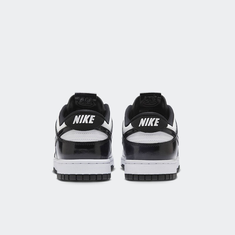 Nike Dunk Low SE "Panda" | HQ1965-100