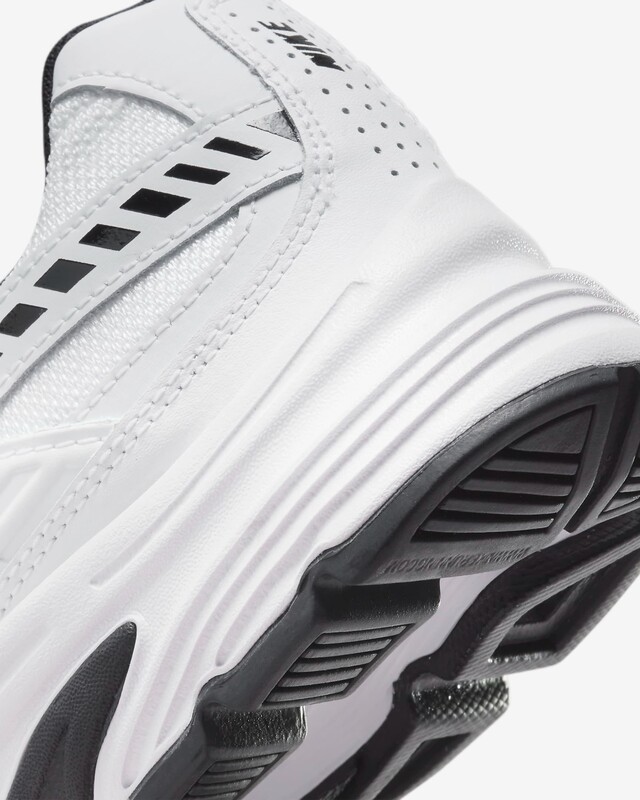 Nike Initiator "White/Black" | FQ6873-101 Nike Initiator "White/Black" | FQ6873-101