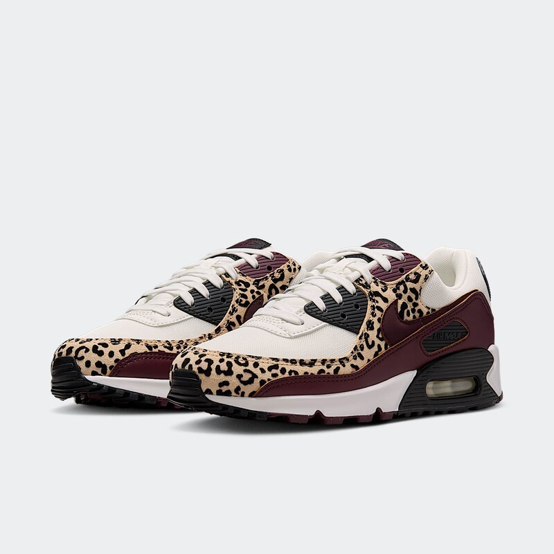 Nike Air Max 90 "Leopard" | IF1619-102