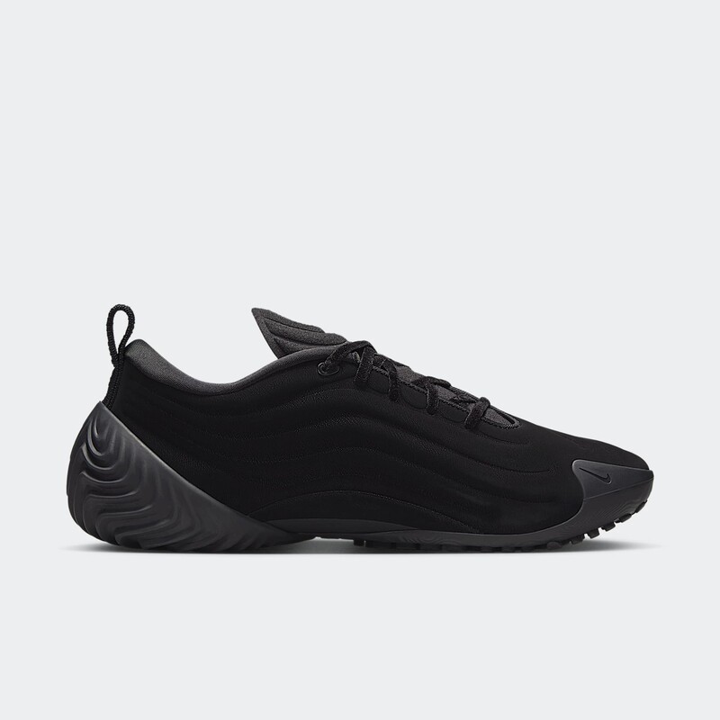 Nike Astra Ultra "Triple Black" | FZ5778-004