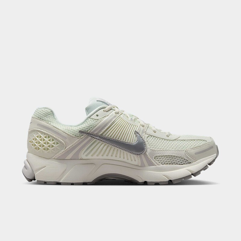 Nike Zoom Vomero 5 "Sail" | FB9149-103