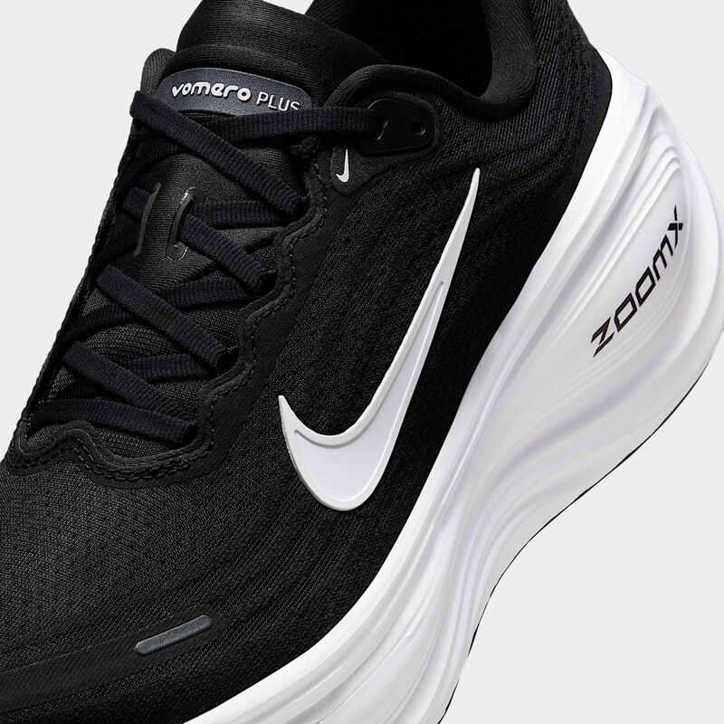 Nike Vomero Plus "Black & White" | HV8150-002