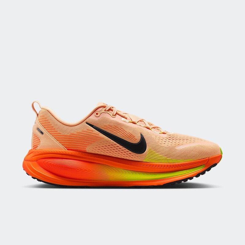 Nike Vomero 18 "Total Orange" | HM6803-700