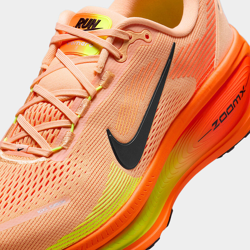 Nike Vomero 18 "Total Orange" | HM6803-700
