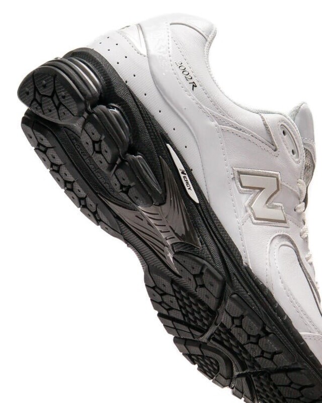 New Balance 2002R "Leather Pack White" | U2002RE