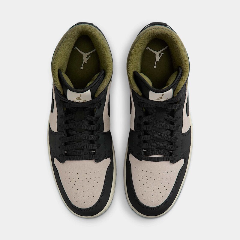 Light Orewood Brown/Off Noir/Medium Olive | HV4091-102
