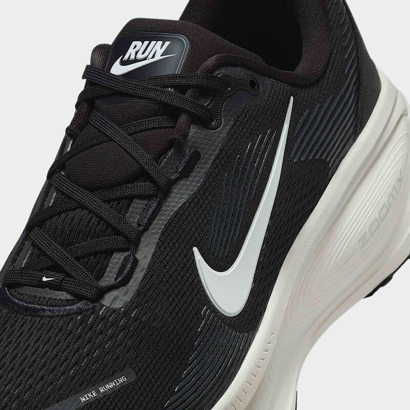 Nike Vomero 18 "Black" | IF0514-002