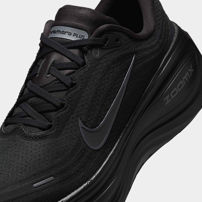 Nike Vomero Plus "Triple Black" | HV8150-003