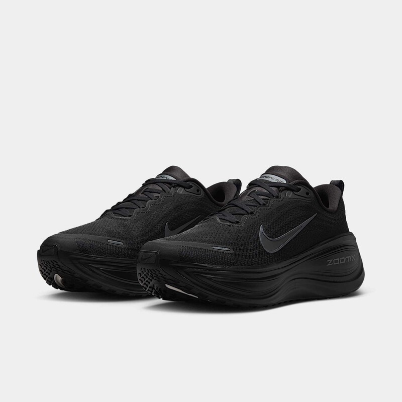 Nike Vomero Plus "Triple Black" | HV8150-003