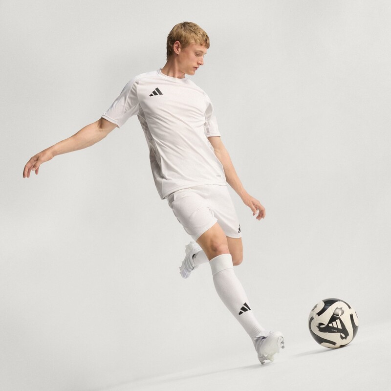 adidas Predator Precision "Silver Metallic" | JS0571