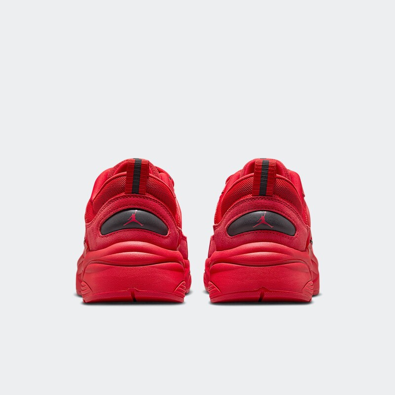 Jordan Trunner O/S "University Red" | IB3722-600