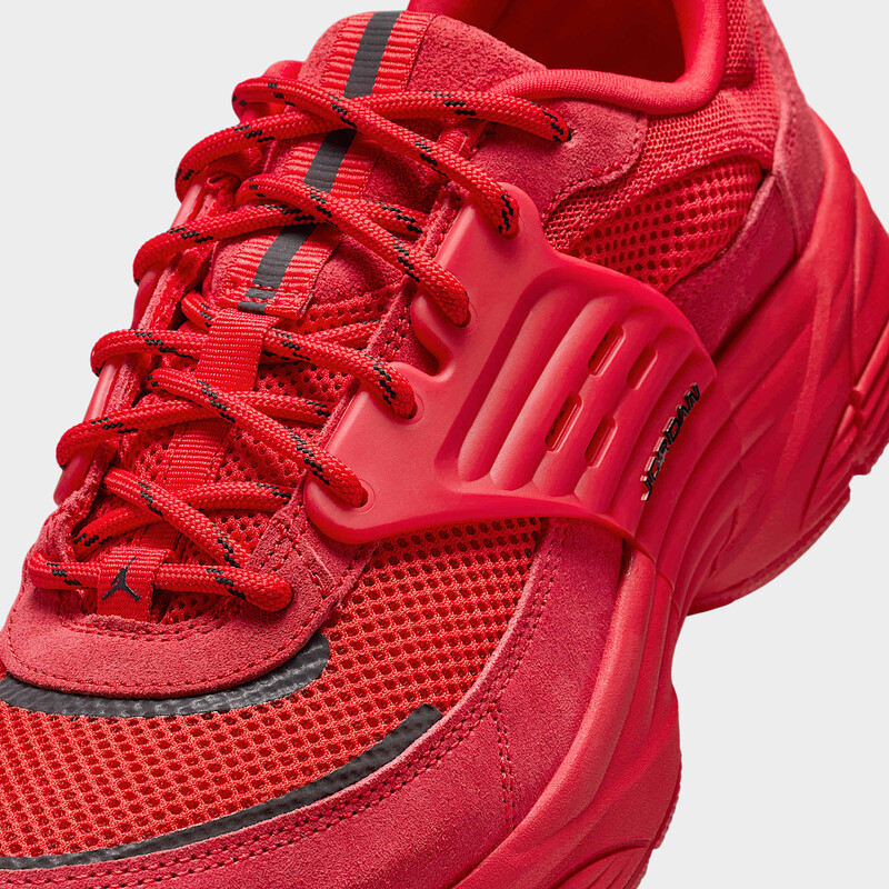 Jordan Trunner O/S "University Red" | IB3722-600