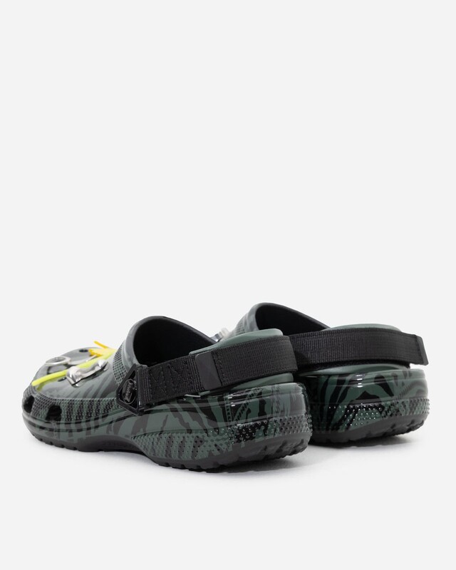 Aries Arise x Crocs Classic Clog "High Shine Black" | 211060-001 Aries Arise x Crocs Classic Clog "High Shine Black" | 211060-001