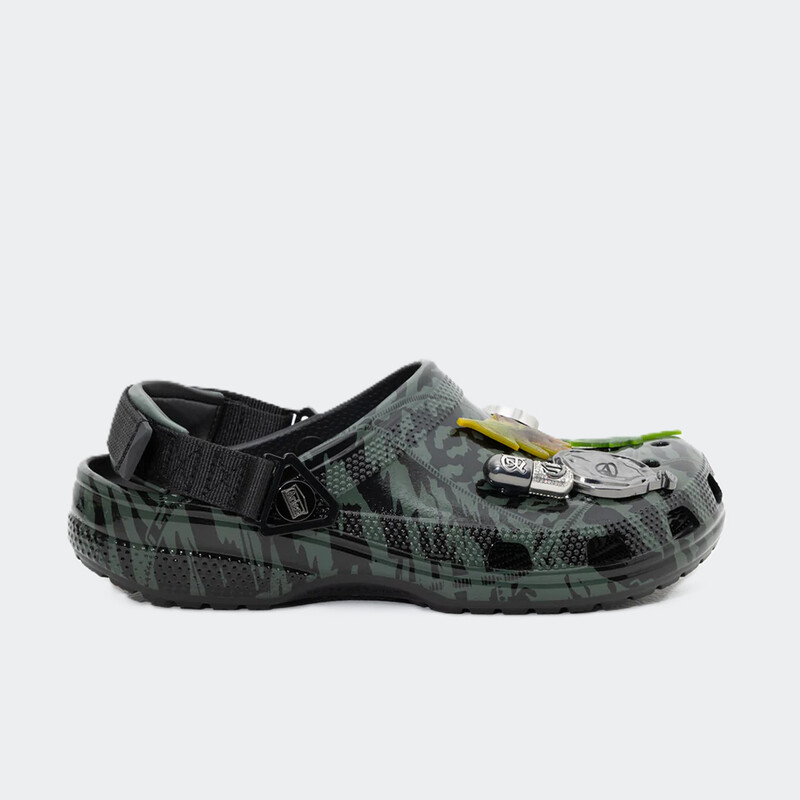 Aries Arise x Crocs Classic Clog "High Shine Black" | 211060-001