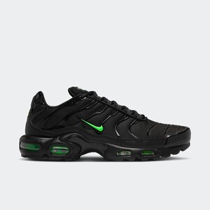Nike Air Max Plus "Green Strike" | DM0032-024