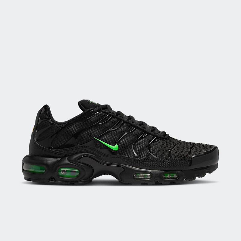 Nike Air Max Plus "Green Strike" | DM0032-024