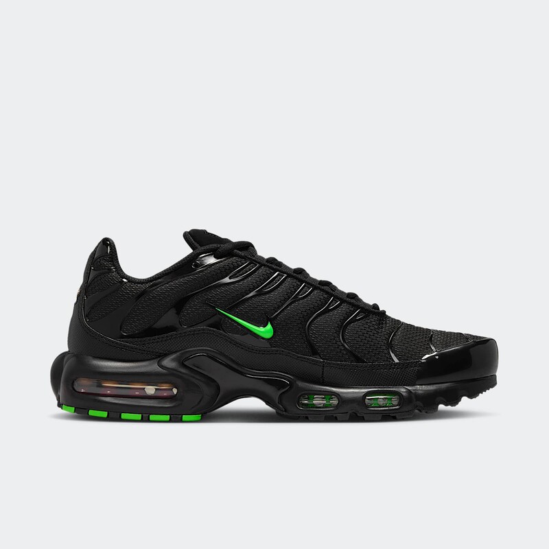 Nike Air Max Plus "Green Strike" | DM0032-024