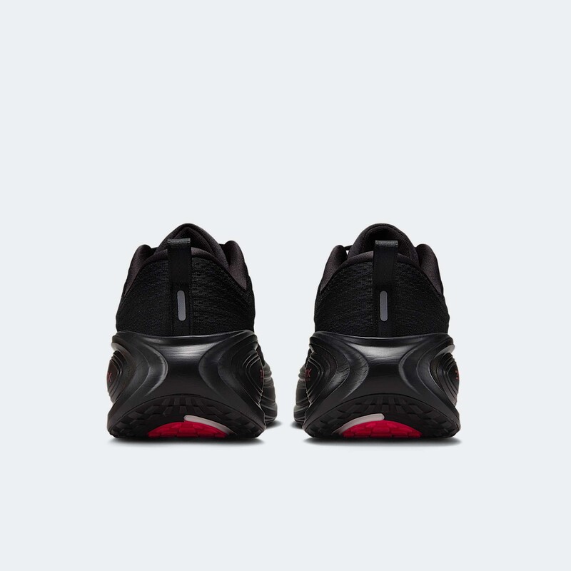 Nike Vomero Plus "Bred" | HV8150-007