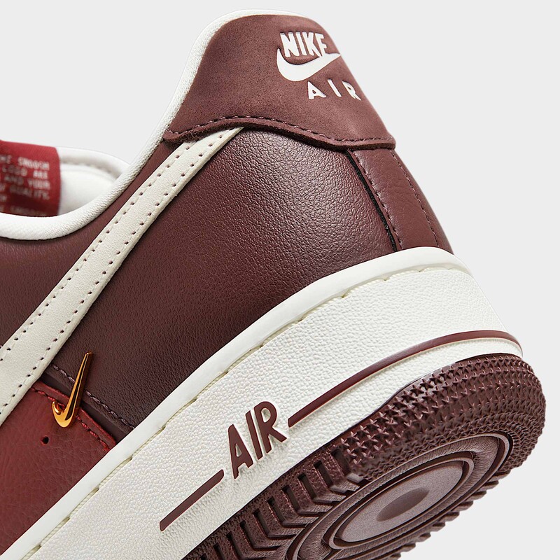 Nike Air Force 1 Low LX "Team Red" | IR0485-611