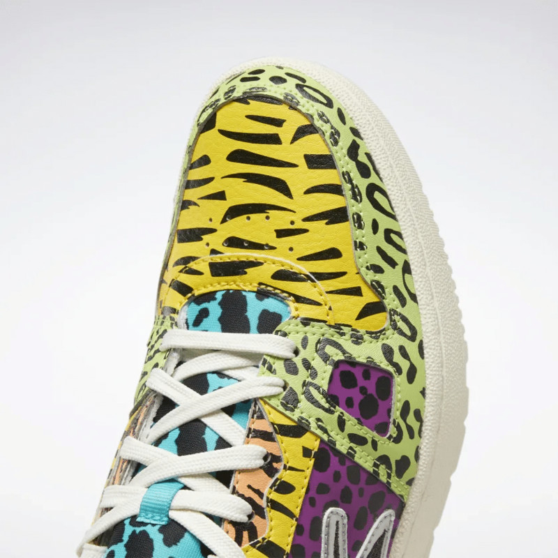 The Flintstones x Reebok Resonator | GZ1462