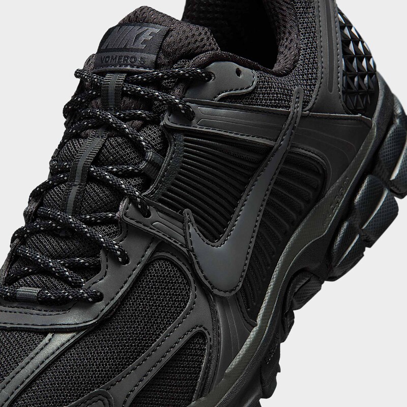 Nike Zoom Vomero 5 "Black Reflective" | IM6597-001