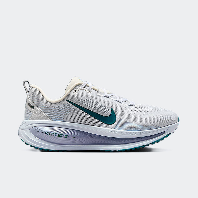 Nike Vomero 18 "Blue Tint" | HM6804-103