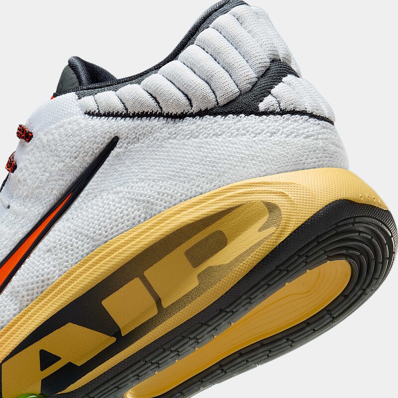 Nike GT Hustle 3 "Big Air" | FV5953-101
