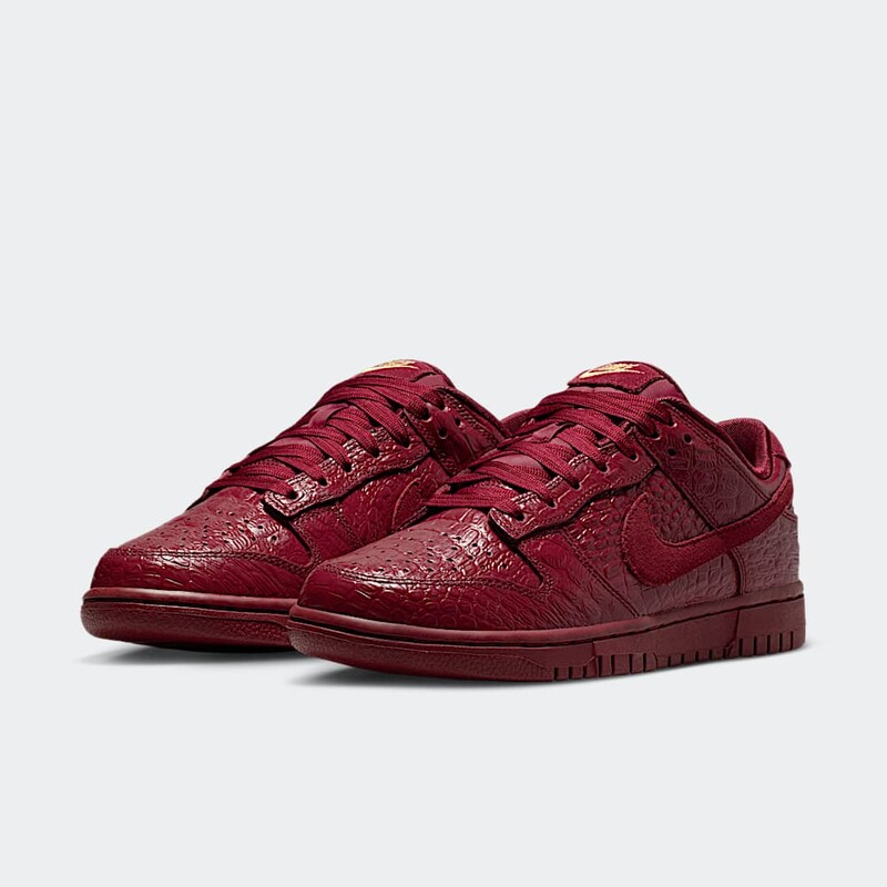 Nike Dunk Low "Team Red Croc" | HV4388-600