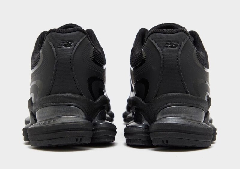 New Balance 2000 "Triple Black" | U2000ETB