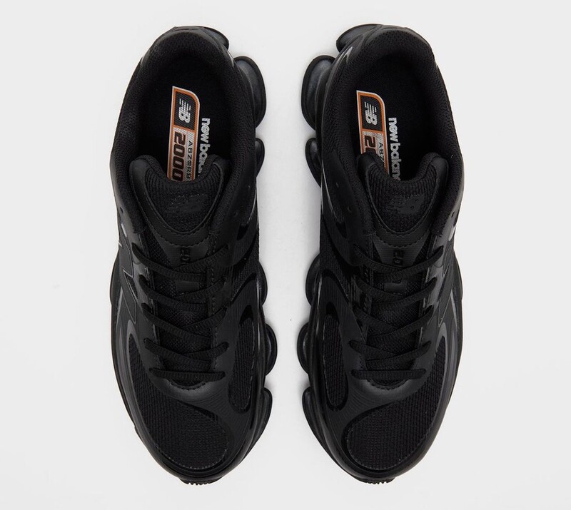 New Balance 2000 "Triple Black" | U2000ETB