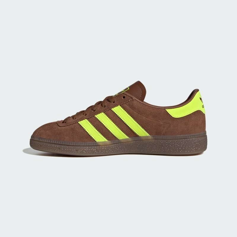 adidas München "Preloved Brown" | JS3996