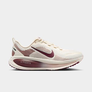 Nike Vomero 18 "Pale Ivory" | HM6804-108