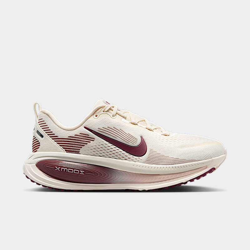 Nike Vomero 18 "Pale Ivory" | HM6804-108