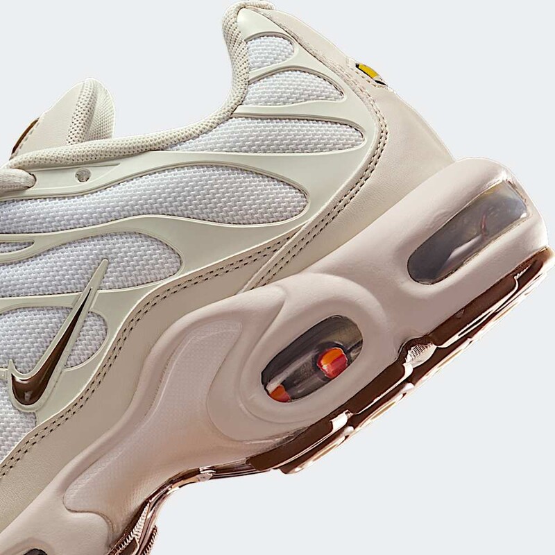 Nike Air Max Plus SE "Light Orewood Brown" | IO0657-100