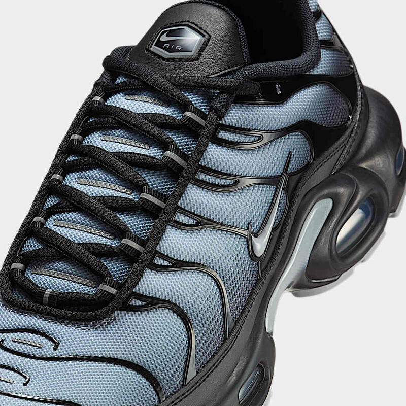 Nike Air Max Plus SE "Black/Wolf Grey" | IO0657-001
