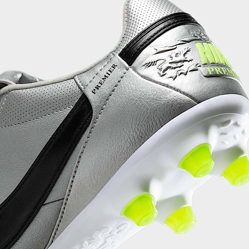 Nike Premier 3 "Metallic Silver" | HM0265-004