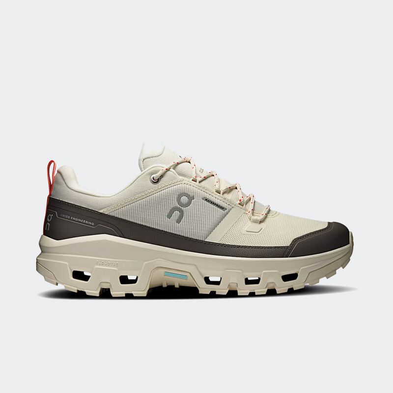 On Cloudrock Low Waterproof "Ivory" | 3MF10253334