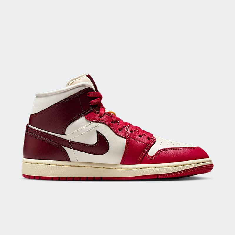 Air Jordan 1 Mid "Mystic Hibiscus" | BQ6472-119
