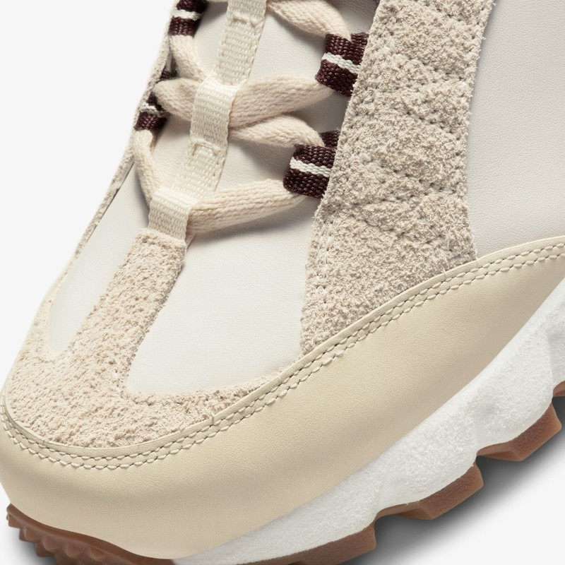 Jacquemus x Nike Air Humara Light Bone | DR0420-001